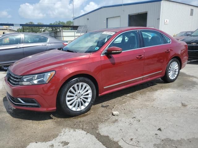 2016 Volkswagen Passat SE