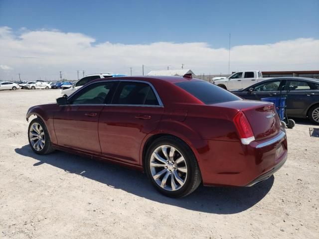 2016 Chrysler 300 Limited