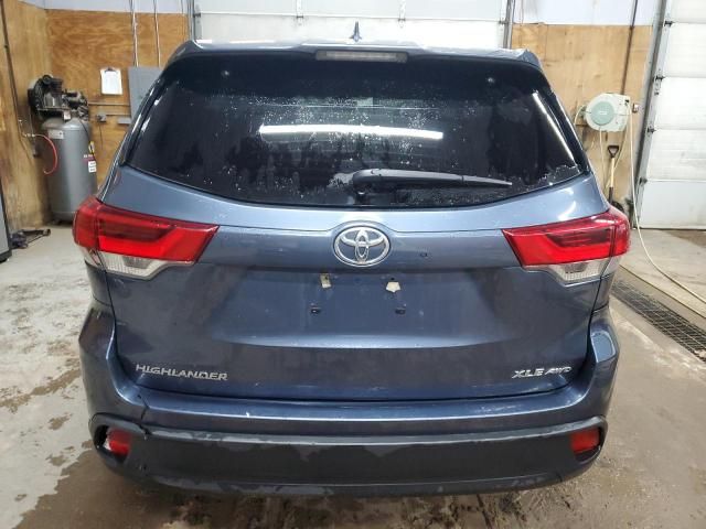 2018 Toyota Highlander SE