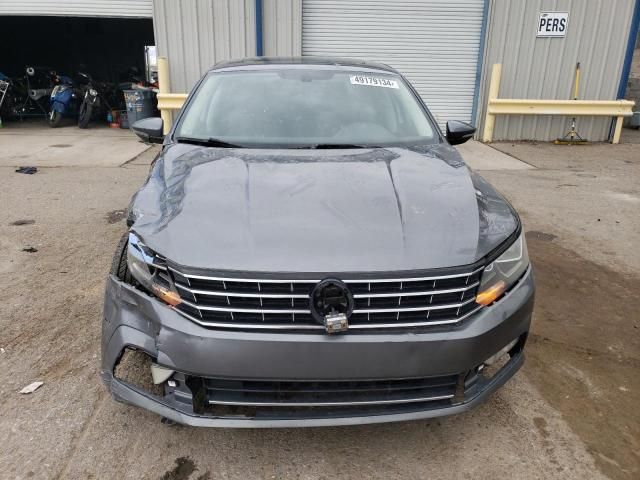 2016 Volkswagen Passat SE