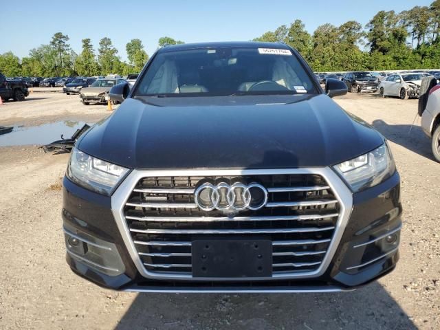 2018 Audi Q7 Premium Plus