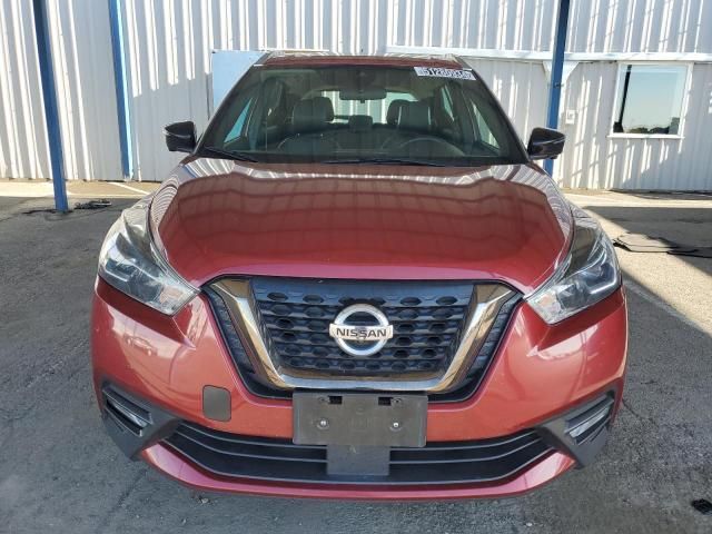 2020 Nissan Kicks SR