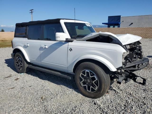 2022 Ford Bronco Base