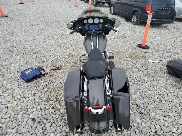 2023 Harley-Davidson Flhxs