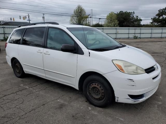 2004 Toyota Sienna CE