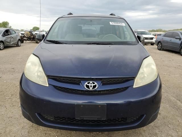 2006 Toyota Sienna CE