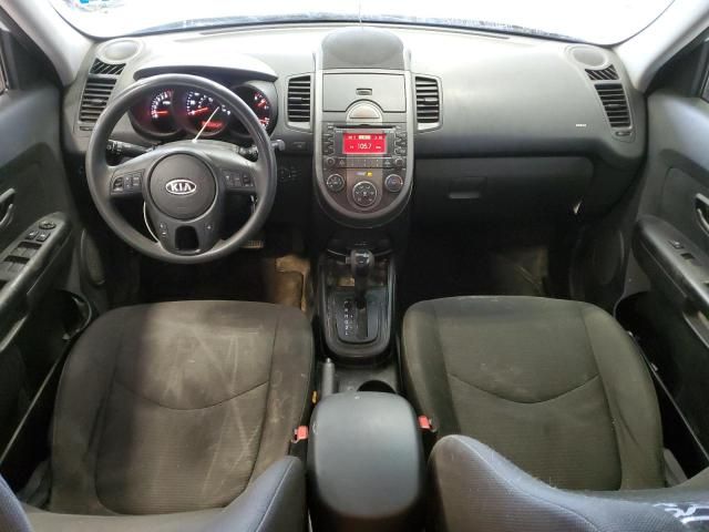 2010 KIA Soul +