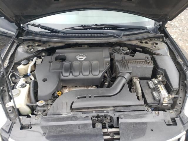 2010 Nissan Altima Base