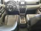 2014 Volkswagen Routan SE