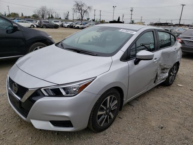 2022 Nissan Versa SV