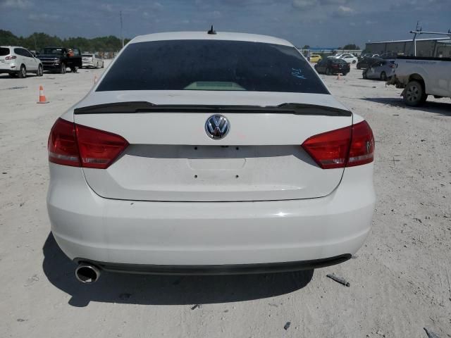 2015 Volkswagen Passat SE