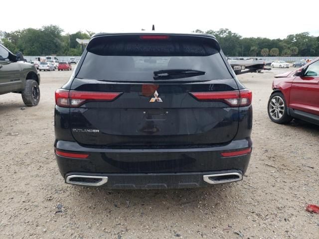 2022 Mitsubishi Outlander ES