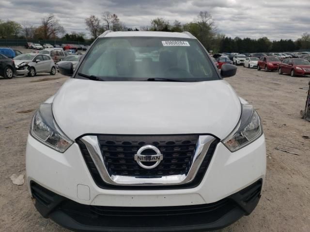 2019 Nissan Kicks S