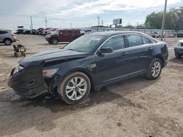 2010 Ford Taurus SEL