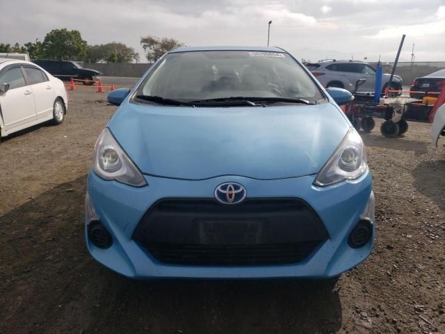 2016 Toyota Prius C