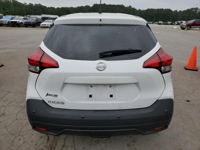 2020 Nissan Kicks S