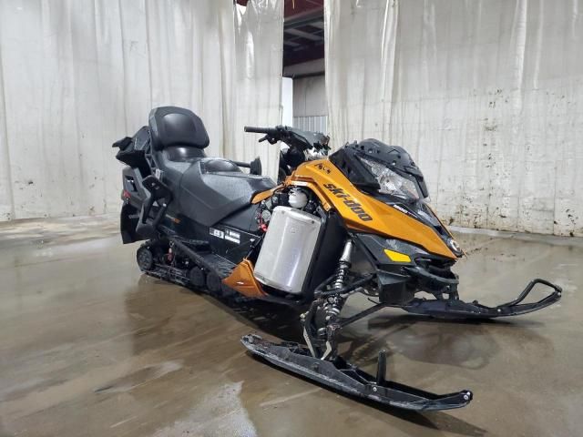 2018 Skidoo Grand Touring