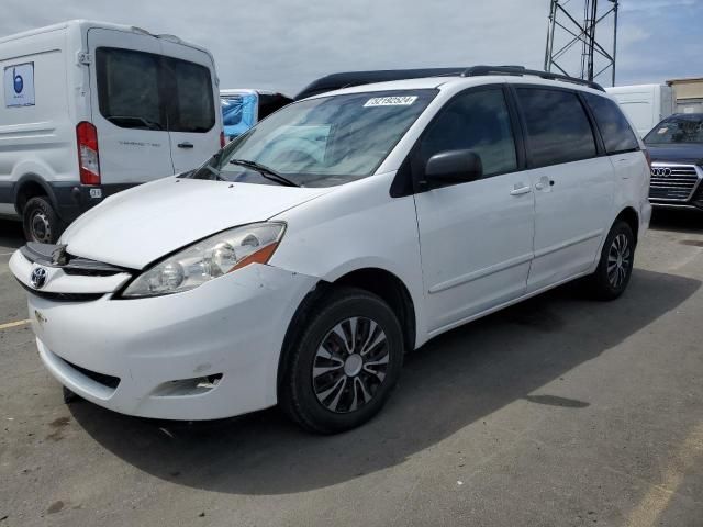 2006 Toyota Sienna CE