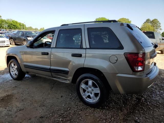 2005 Jeep Grand Cherokee Laredo