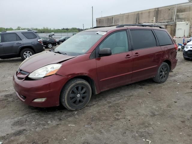 2008 Toyota Sienna CE