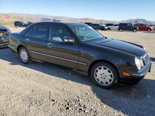 2000 Mercedes-Benz E 320