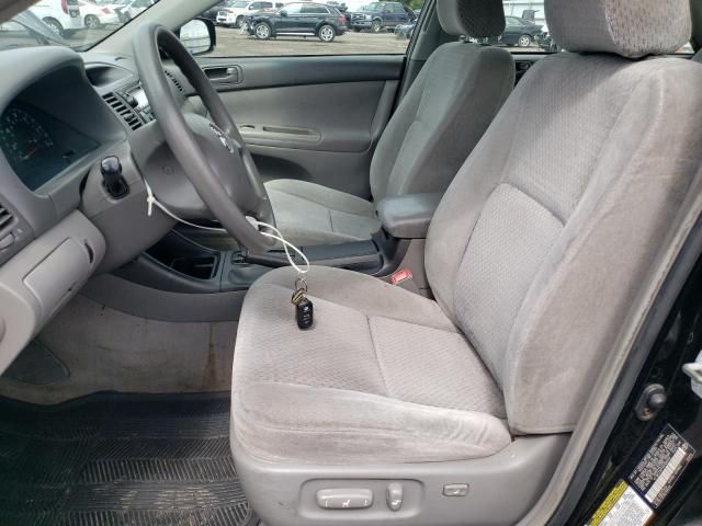 2004 Toyota Camry LE