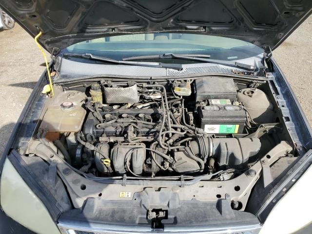 2005 Ford Focus ZX4