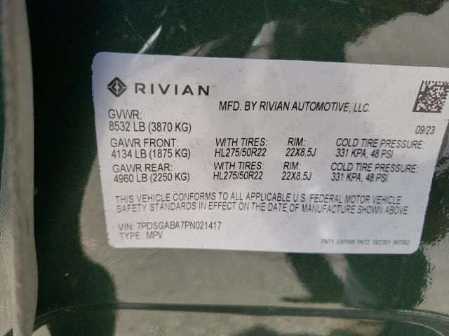 2023 Rivian R1S Adventure