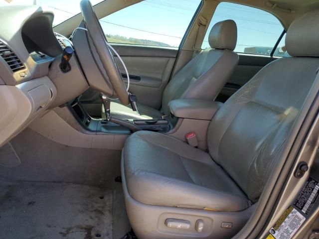 2005 Toyota Camry LE