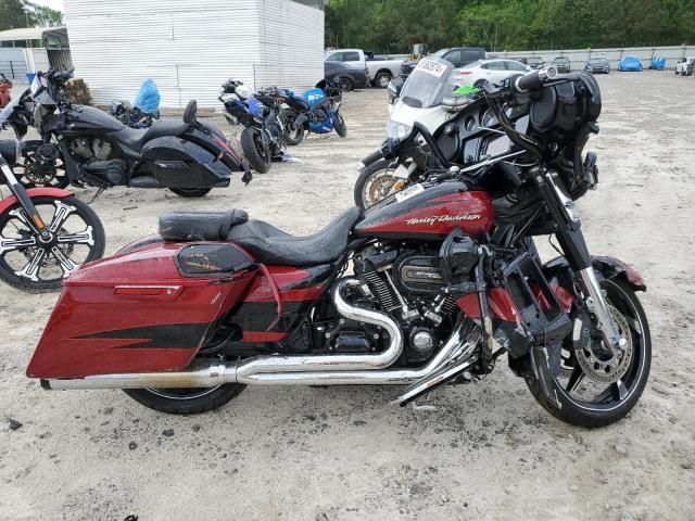 2017 Harley-Davidson Flhxse CVO Street Glide