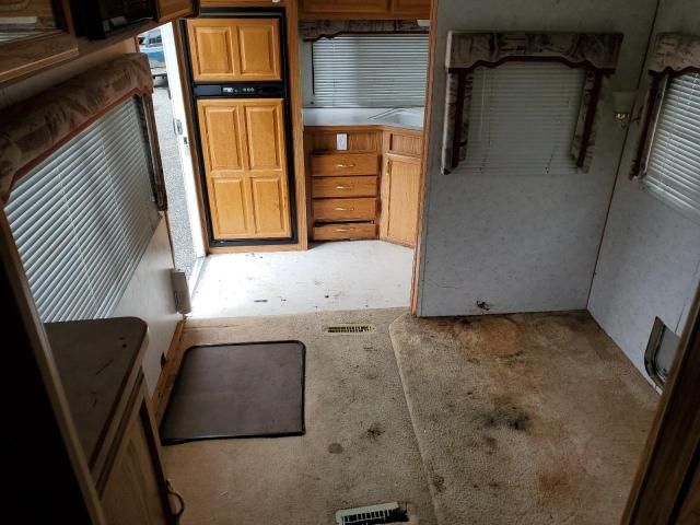 1998 Komfort Travel Trailer