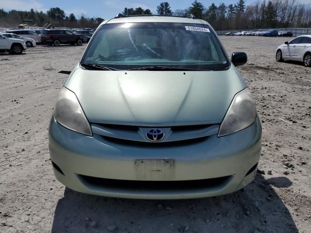 2008 Toyota Sienna CE