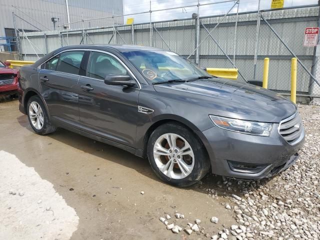 2016 Ford Taurus SEL