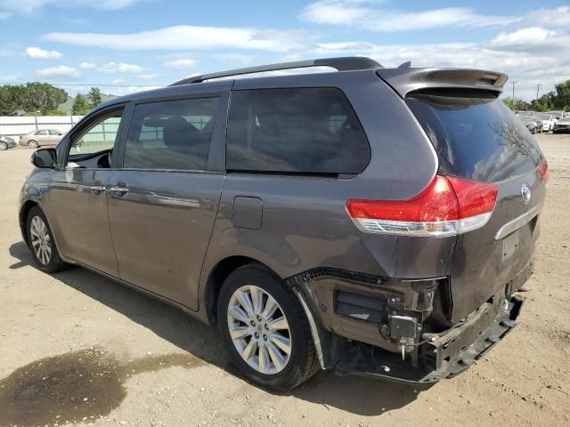 2013 Toyota Sienna XLE