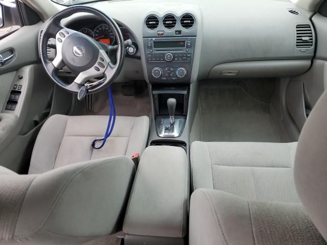 2010 Nissan Altima Base