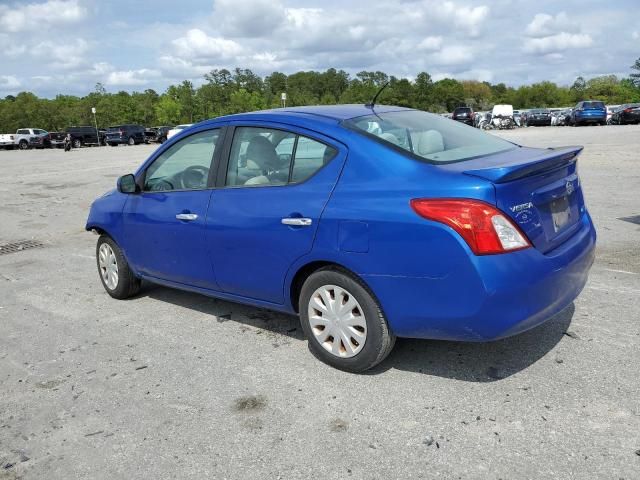 2013 Nissan Versa S