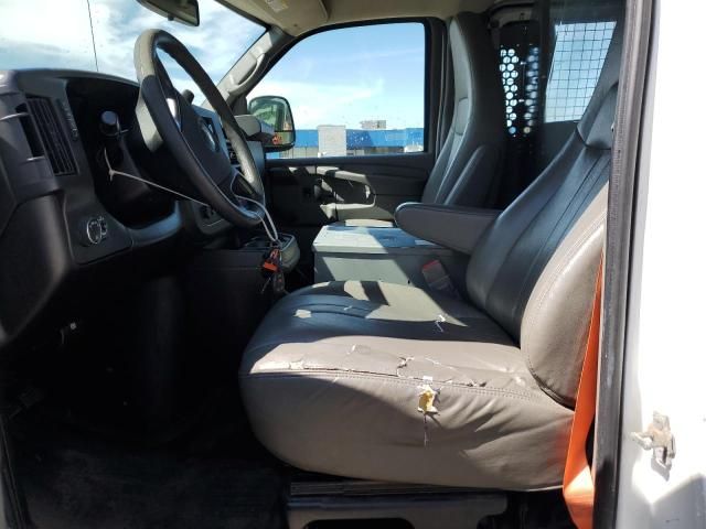 2013 Chevrolet Express G2500