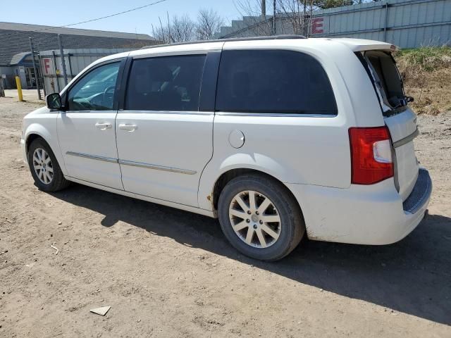 2013 Chrysler Town & Country Touring