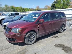 Salvage cars for sale from Copart Grantville, PA: 2018 Dodge Grand Caravan SXT