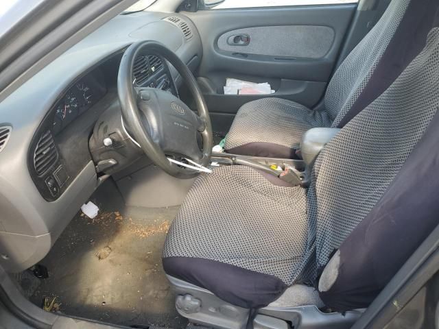 2001 KIA Sephia Base