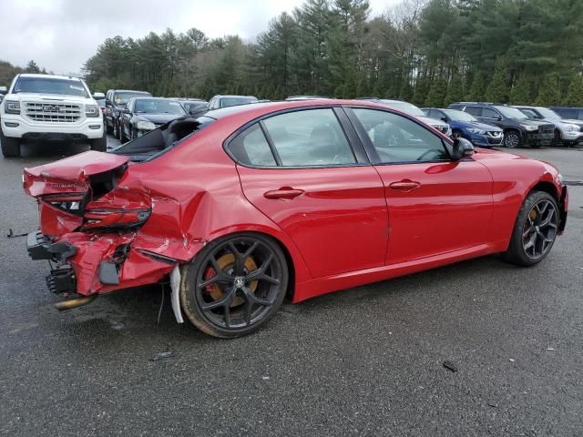 2021 Alfa Romeo Giulia TI