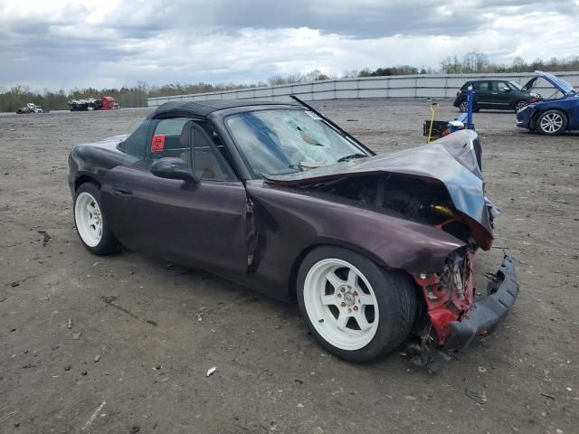 2000 Mazda MX-5 Miata Base