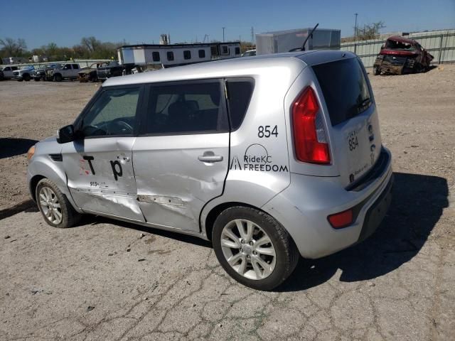 2013 KIA Soul +