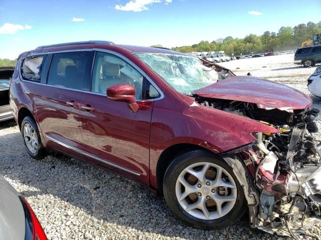 2017 Chrysler Pacifica Touring L Plus