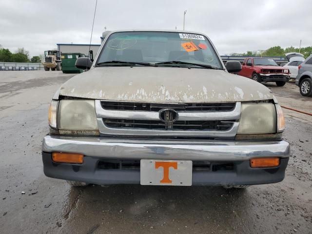 2000 Toyota Tacoma