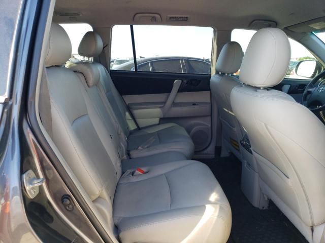 2011 Toyota Highlander Base