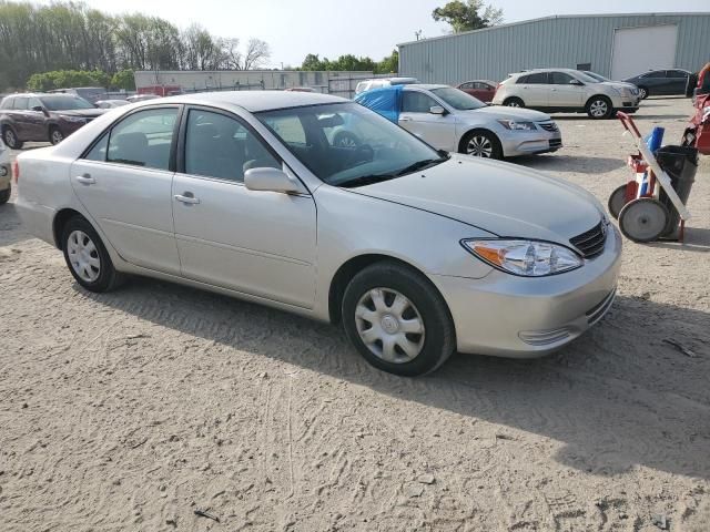 2004 Toyota Camry LE