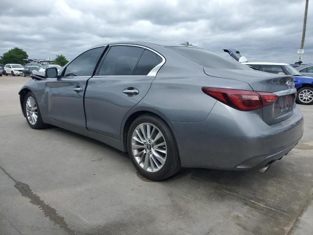 2021 Infiniti Q50 Luxe