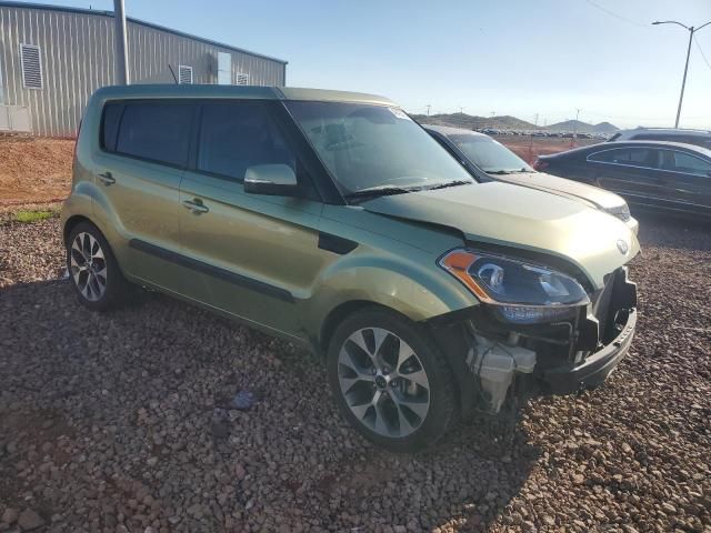 2013 KIA Soul +