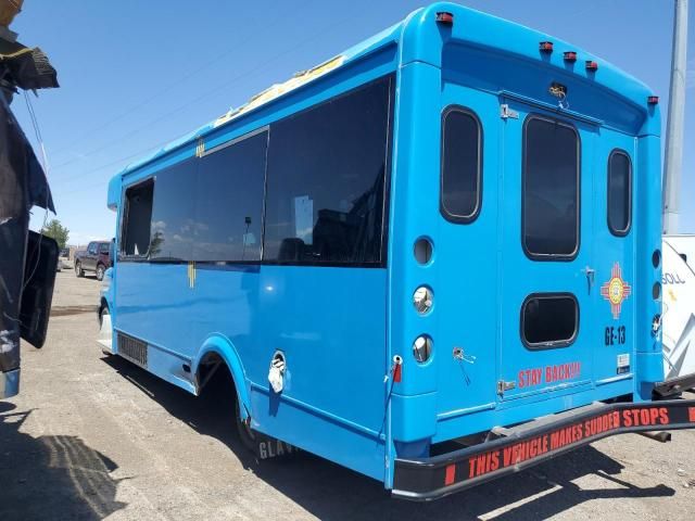 2010 Chevrolet Express Cutaway G4500